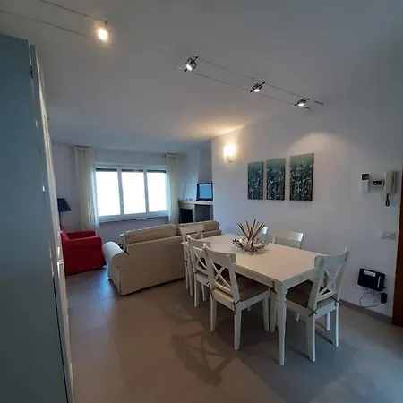 Bmp Gioiosa 1 Terrazza Vista Апартаменты