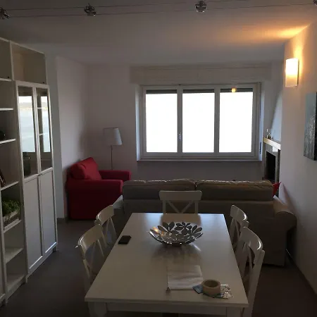 Bmp Gioiosa 1 Terrazza Vista Апартаменты Бельджирате