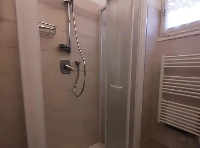 Bmp Gioiosa 1 Terrazza Vista بيلجيراتي